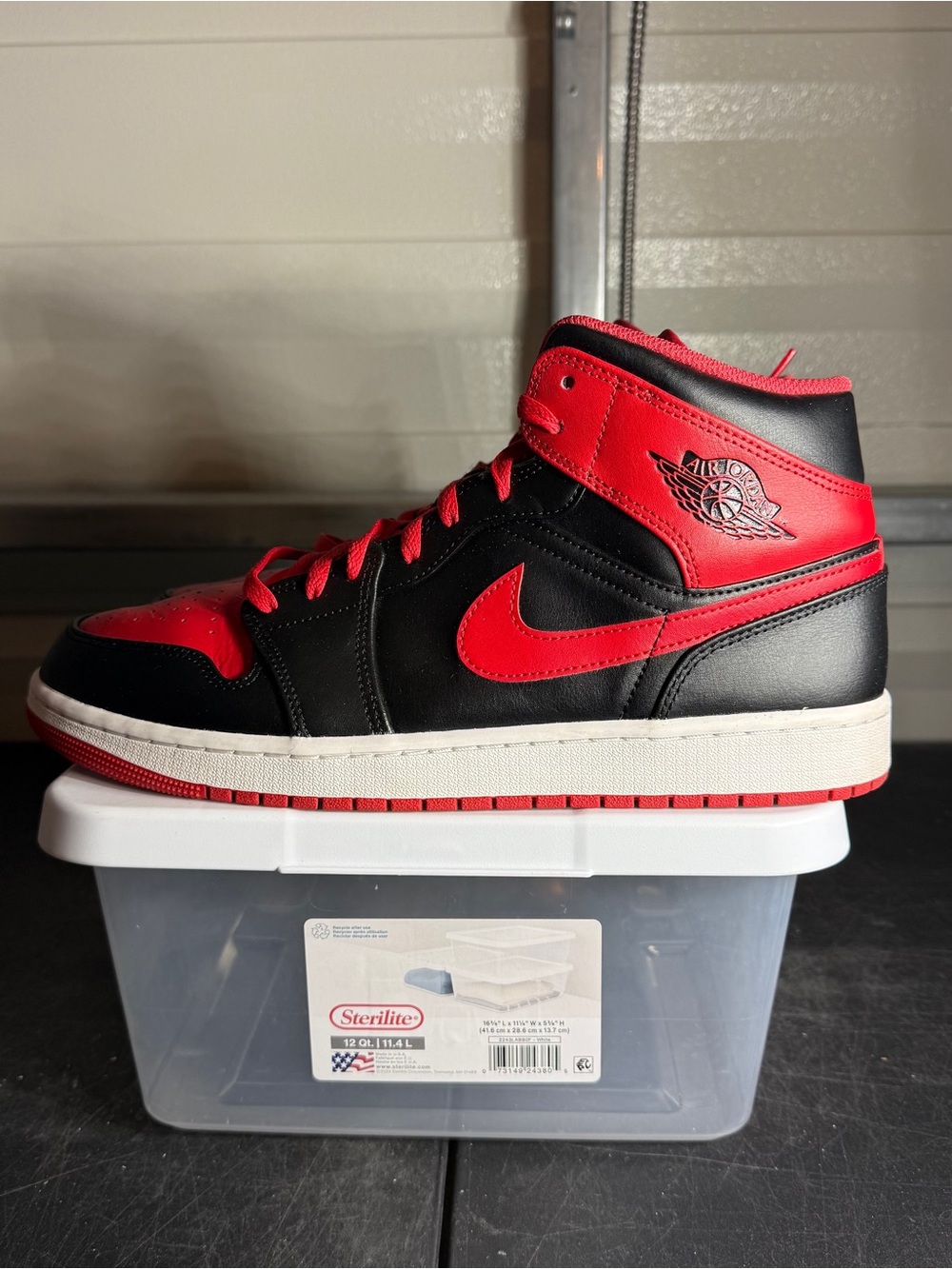 Size 12 - AJ 1 Mid Alternate Bred
